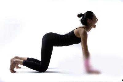 瑜伽三式视频,轻松入门，体验身心和谐之美